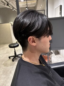 エクシア(EXCIA) メンズ/センターパート/曲がる縮毛矯正