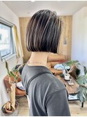 アンブレラカラー、伸びてもプリンにならない