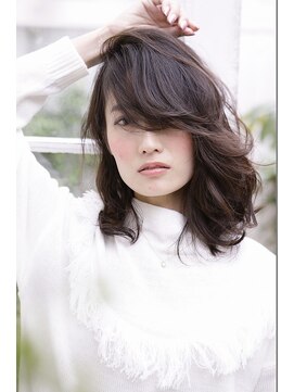 アントリール 代々木上原 大人かわいい×アースベージュ