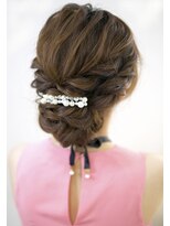 ゲッカビジン(GEKKABIJIN)&nbsp;大人のネジリ編み大人気アレンジ《ヘアセット&着付 GEKKABIJIN》