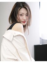 アミヘアーサプライ(AMI Hair Supply)&nbsp;秋好限定メニューバレイヤージュ/デザインカラー/ローライト