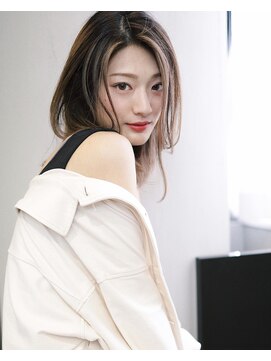 アミヘアーサプライ(AMI Hair Supply) 秋好限定メニューバレイヤージュ/デザインカラー/ローライト