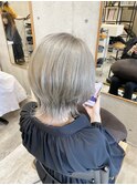 ホワイトベージュ
