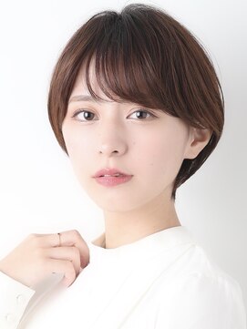 パティオン(PATIONN) ナチュラル可愛い小顔タイトストレートショート