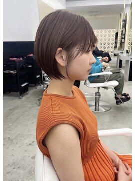 サンド 鹿児島中央(sand) 【@sand_narumi】女性らしい丸みのあるショート!!!