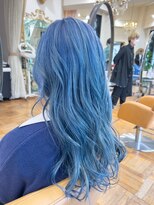 オブヘアーギンザ(Of HAIR GINZA) 大人かわいい青髪ロングスタイル