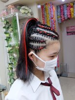 エクステ専門店ミキ 横浜店(MIKI)&nbsp;ハーフコーンロウ★赤エクステ★学生キッズ体育文化祭ダンスヘア