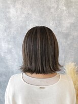 ヘアアンドメイク ムーア(Muuua)&nbsp;筋感ハイライト＋モカグレージュ