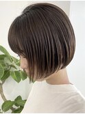 大人ショートボブショートカットココアアッシュくびれミディ