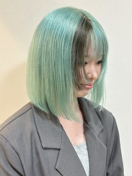 コル サッポロ(col sapporo) 初音ミクがボブにしてローライト入れたらきっとこんなカラー！