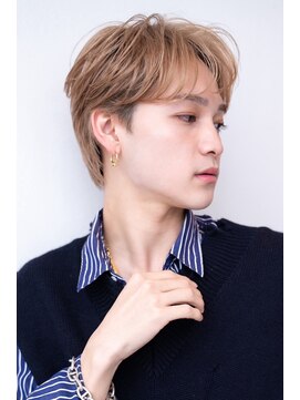 ハバナ 新宿(HAVANA) ソフトツーブロック/刈り上げ/センターパート/ツイスト/ビジネス