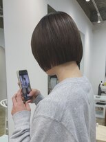 フィット ヒュー 千葉(fit hue)&nbsp;黒髪/オリーブグレー/ココアベージュ/小顔/クラゲヘアー【千葉】