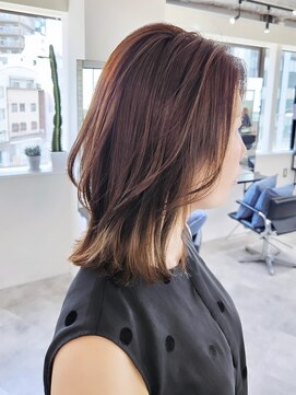 エイス 梅田 中津(Ace) レイヤーカット　くすみベージュ