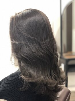 スカイ ツカグチ(Sky tsukaguchi)の写真/【阪急塚口/月曜営業】《cut+オーガニック潤い☆ケアカラー+TR￥6800～》理想のスタイルを叶えます♪