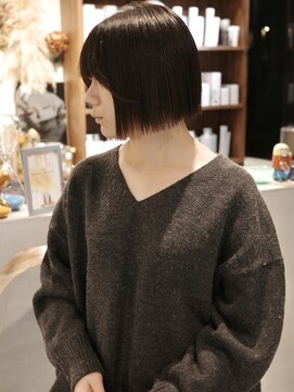 ウィム(wim) 『顎ラインボブ』ミニボブ/切りっぱなしボブ/ヘンリーボブ