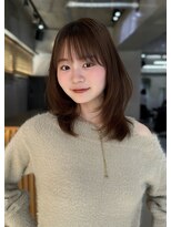 ヌイ 横浜(nui) もっちりミディアム ハイレイヤー ハッシュカット