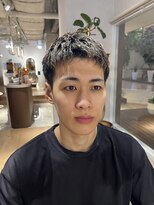 ウノプリールヴァモス(unopulir Vamos) 30代メンズ刈り上げベリーショート