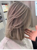 リファイン バイ アフィナー 本厚木店(Refine by Afinar) ブリーチハイライト髪質改善ダブルカラーレイヤーカット/本厚木