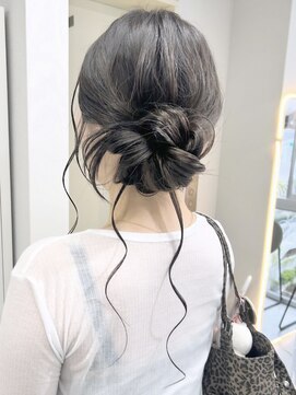 ジゼル ビエラ博多テラス店(GiseL) ふわふわお団子／博多ヘアアレンジ