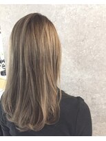 ロンド ルージュ 銀座店(Lond rouge)&nbsp;【遠藤　駿】ブリーチ無しでできるモノトーン　グレージュ☆