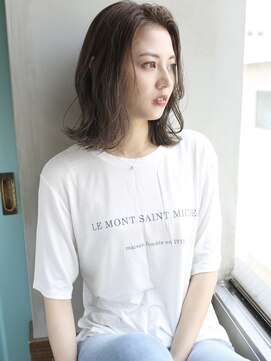 バース(BIRTH) 天神【BIRTH】グレージュカラー×ウエーブ外ハネボブディ