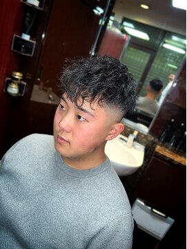 ヒロギンザ 新橋日比谷口店(HIRO GINZA) スキンフェードon the ソフトツイストパーマ