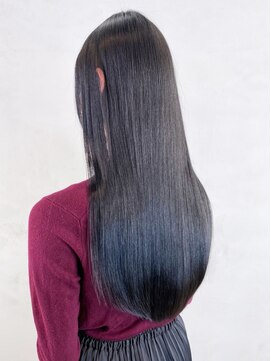 アイティーバイアルバム 八王子店(IT by ALBUM) ナチュラルストレート_外ハネボブセクションカラー_ba364731