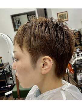 スワロウテイル Swallowtail ベリーショートスタイル