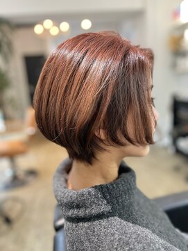 ツムグ 代官山店(TUMUGU) ピンクベージュ30代40代大人可愛いナチュラルマッシュショート