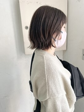 キャンバス バイ ネオリーブ 横浜西口(Canvas by neo.) ショートボブ グレージュ 暗髪 秋カラー【miku】