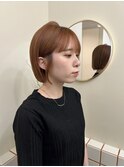 柔らかい質感のボブとオレンジベージュカラー