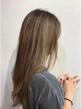 高い技術力×丁寧なカウンセリングでお客様に合う似合わせスタイルをご提案◎理想/お悩みご相談ください！