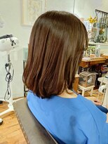 アンプレヴーアジュテ(Impre'vu ajoute)&nbsp;ミディアムボブ