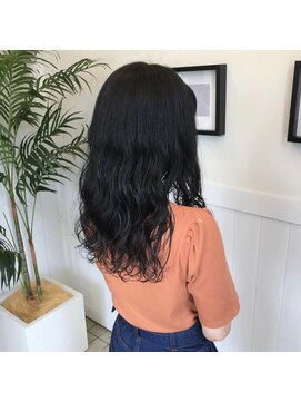 ノイ(noi) コテ巻き風パーマ