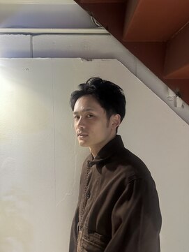 余白のある重めショート