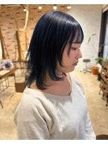 スペックホルダー(Spec Holder) ミディアムレイヤー×ネイビー4.12前髪