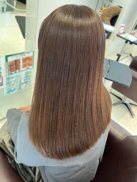 スリーヘアーデザインズ(Three Hair Designs) c