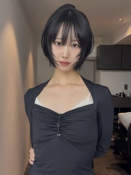 アイヴァン(AIVAN) ショートボブ ハッシュショート レイヤーボブii