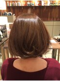 インナーカラーボブ。