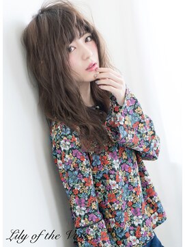 リリーオブザベイス(Lily of the Vase) ロングヘア☆ミックスカール