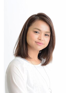 きれい髪美容所 グレーカバーカラー＋ミディアムストレートヘア