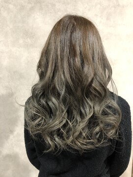 レリーヘアーデザイン(lelie hair design) 【lelie 立山】 グラデーショングレージュカラー