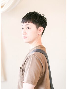 ホワイトルーム(White Room) 刈り上げマッシュショート♪