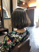 ナトゥーラ 岐阜(Natura)&nbsp;透けるアッシュグレーボブ