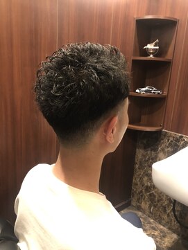 ヒロギンザ 田町店(HIRO GINZA) ツーブロック×フェード×パーマ