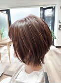 ショートボブ