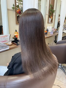 コアフィールフィス(COIFFURE fils) 新規お得クーポンあり【見附　今町】M3Dストレートヘア