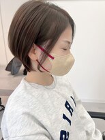 スリー(Th:ree)&nbsp;大人可愛い20代30代40代丸みとくびれショートボブ◎