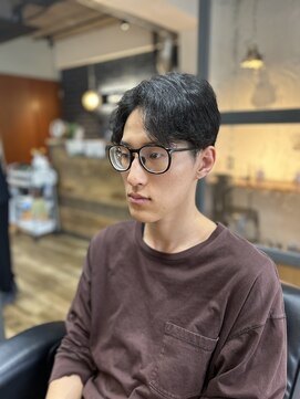 ヘアーハウスオガワ ショートセンターパート