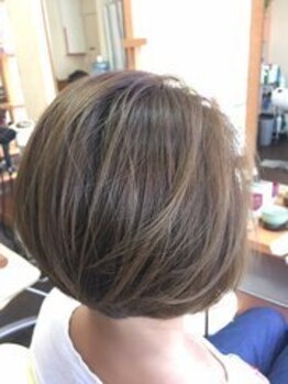 ヘアーサロン コンパス(Hair Salon Compas)の写真/ショートにしたいけど、似合うか不安…そんな方は是非一度お越しください。あなたに一番似合うをご提案♪